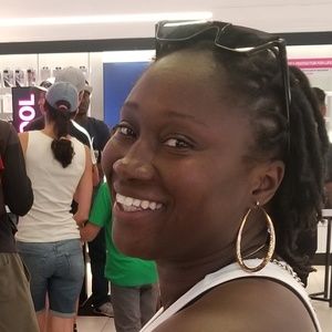 Meet your Posher, Claudette